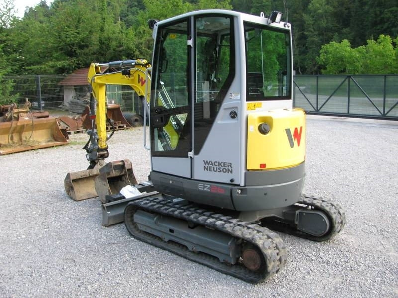 Wacker Neuson EZ26 2 žlici + NOVO kladivo - Мини-экскаватор: фото 4 Wacker Neuson EZ26 2 žlici + NOVO kladivo - Мини-экскаватор: фото 4