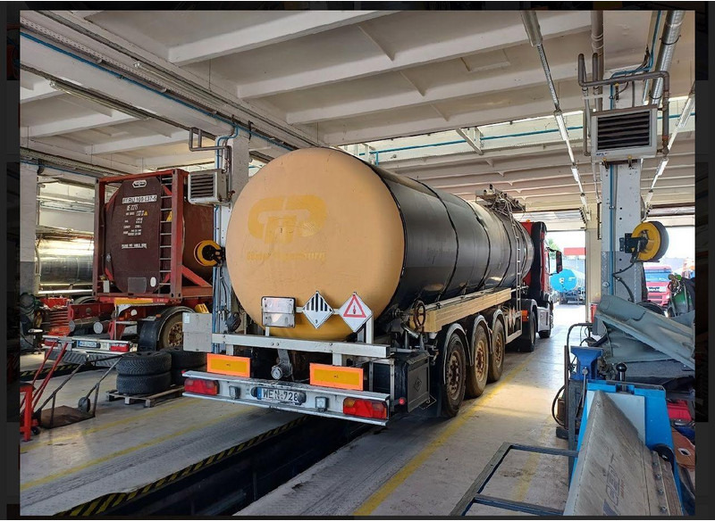 Feldbinder TSA 30.3-1 Kammers bitumen - Полуприцеп-цистерна: фото 4 Feldbinder TSA 30.3-1 Kammers bitumen - Полуприцеп-цистерна: фото 4