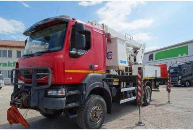 Renault KERAX 410.19 4x4 Emelőkosaras Cela 17m - Грузовик, Автоманипулятор: фото 2 Renault KERAX 410.19 4x4 Emelőkosaras Cela 17m - Грузовик, Автоманипулятор: фото 2