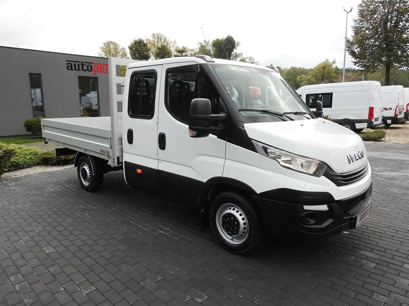 Iveco DAILY 35S15 SKRZYNIA PODWÓJNA KABINA DOKA 7 MIEJSC KLIMATYZACJA - Малотоннажный бортовой грузовик: фото 4 Iveco DAILY 35S15 SKRZYNIA PODWÓJNA KABINA DOKA 7 MIEJSC KLIMATYZACJA - Малотоннажный бортовой грузовик: фото 4