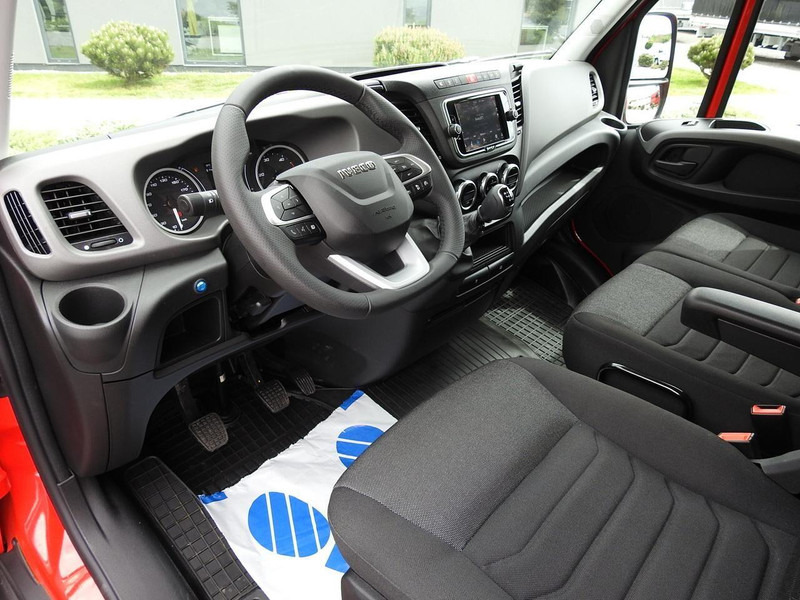 Iveco DAILY 35S18 NOWY KONTENER 10 PALET TEMPOMAT NAWIGACJA KLIMATYZAC - Фургон с закрытым кузовом: фото 2 Iveco DAILY 35S18 NOWY KONTENER 10 PALET TEMPOMAT NAWIGACJA KLIMATYZAC - Фургон с закрытым кузовом: фото 2