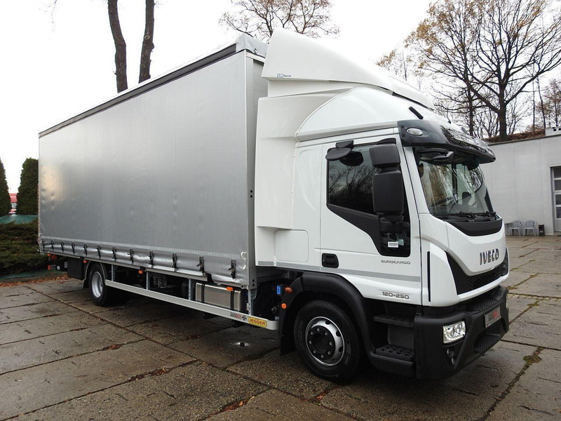Iveco EUROCARGO 120-250 NOWY PLANDEKA WINDA 18 PALET WEBASTO KLIMATYZA - Грузовик с закрытым кузовом: фото 4 Iveco EUROCARGO 120-250 NOWY PLANDEKA WINDA 18 PALET WEBASTO KLIMATYZA - Грузовик с закрытым кузовом: фото 4