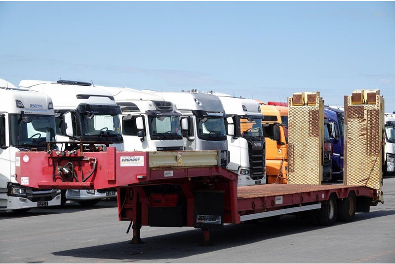 Louault LAWETA NISKOPODWOZIOWA / NAJAZDY HYDRAULICZNE / WCIĄGARKA / 2 OS - Низкорамный полуприцеп: фото 3 Louault LAWETA NISKOPODWOZIOWA / NAJAZDY HYDRAULICZNE / WCIĄGARKA / 2 OS - Низкорамный полуприцеп: фото 3