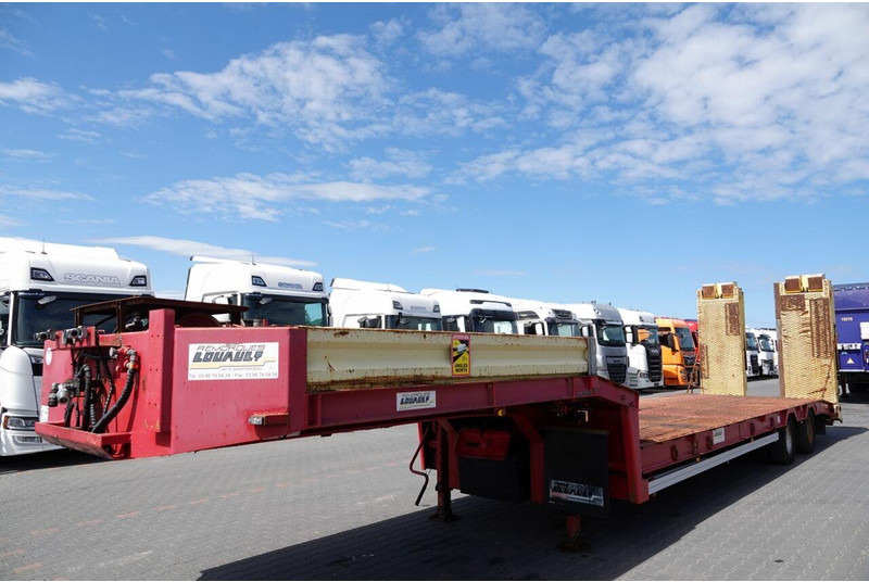 Louault LAWETA NISKOPODWOZIOWA / NAJAZDY HYDRAULICZNE / WCIĄGARKA / 2 OS - Низкорамный полуприцеп: фото 5 Louault LAWETA NISKOPODWOZIOWA / NAJAZDY HYDRAULICZNE / WCIĄGARKA / 2 OS - Низкорамный полуприцеп: фото 5