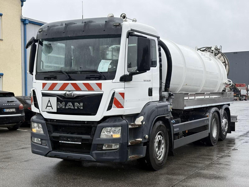 MAN TGS 26.320 - Vacuum truck - Ассенизатор: фото 1 MAN TGS 26.320 - Vacuum truck - Ассенизатор: фото 1