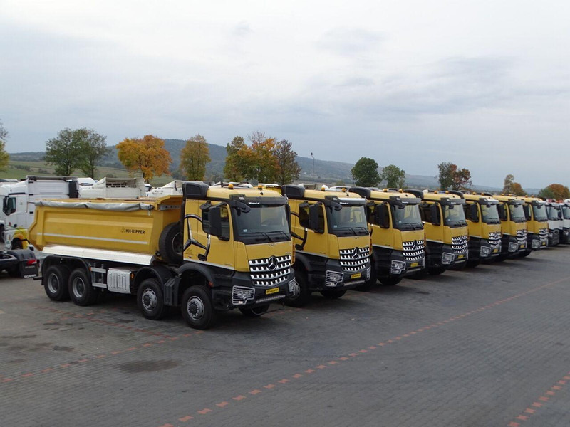 Mercedes-Benz AROCS 4145 / 8x8 / WYWROTKA TYLNOZSYPOWA / KH KIPPER / EURO 6 - Самосвал: фото 4 Mercedes-Benz AROCS 4145 / 8x8 / WYWROTKA TYLNOZSYPOWA / KH KIPPER / EURO 6 - Самосвал: фото 4