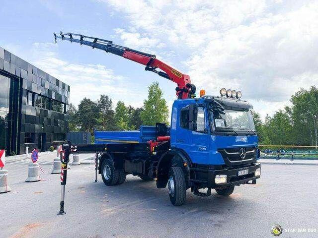 Mercedes-Benz AXOR 1833 4x4 Palfinger PK 22002 EH Crane Winch - Самосвал, Автоманипулятор: фото 2 Mercedes-Benz AXOR 1833 4x4 Palfinger PK 22002 EH Crane Winch - Самосвал, Автоманипулятор: фото 2