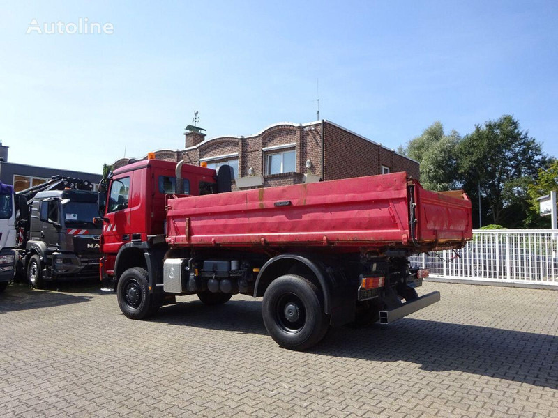 Mercedes-Benz Actros 1832 - 3 way tipper - Самосвал: фото 5 Mercedes-Benz Actros 1832 - 3 way tipper - Самосвал: фото 5