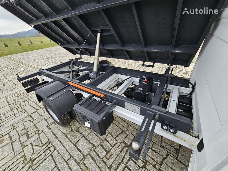 Малотоннажный самосвал Mercedes-Benz Sprinter 419/519 CDI 3 way tipper: фото 18 Малотоннажный самосвал Mercedes-Benz Sprinter 419/519 CDI 3 way tipper: фото 18