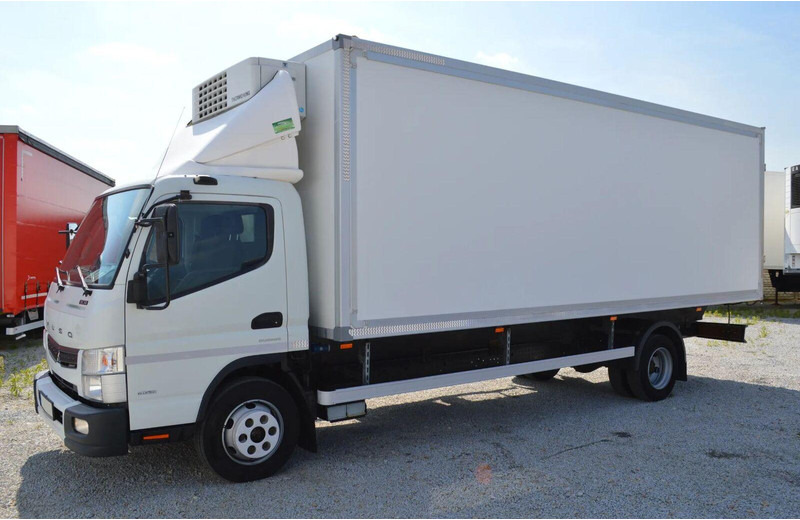 Mitsubishi CANTER FUSO 9C18 REFRIGERATOR + DOOR ISOTHERM CONTAINER - Рефрижератор: фото 2 Mitsubishi CANTER FUSO 9C18 REFRIGERATOR + DOOR ISOTHERM CONTAINER - Рефрижератор: фото 2