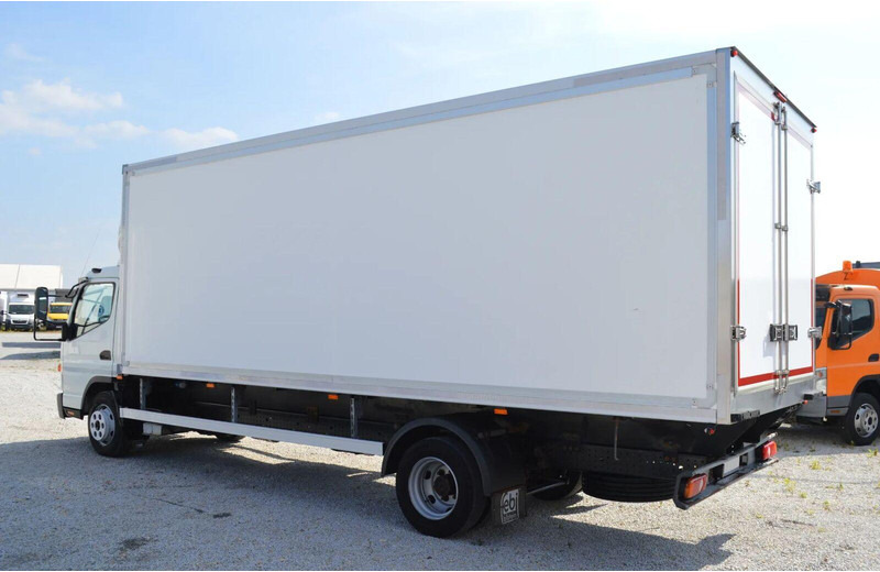 Mitsubishi CANTER FUSO 9C18 REFRIGERATOR + DOOR ISOTHERM CONTAINER - Рефрижератор: фото 3 Mitsubishi CANTER FUSO 9C18 REFRIGERATOR + DOOR ISOTHERM CONTAINER - Рефрижератор: фото 3