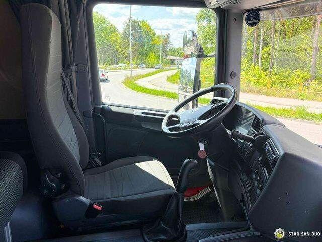 Scania D 320 FIRE BRIGADE Tank 12,000 Litres - Пожарная машина: фото 3 Scania D 320 FIRE BRIGADE Tank 12,000 Litres - Пожарная машина: фото 3