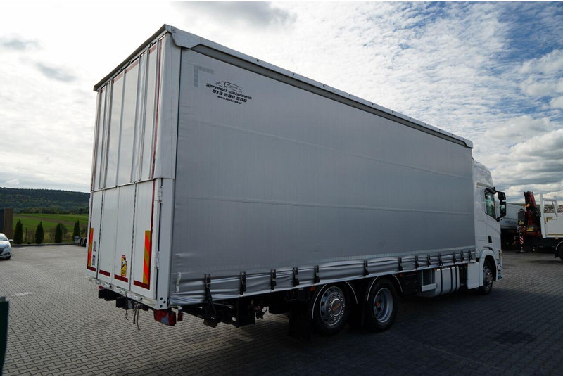 Scania R 450 / MEGA / 6x2 / FIRANKA - 8,2 m / SOLÓWKA / OŚ PODNOSZONA / - Тентованный грузовик: фото 5 Scania R 450 / MEGA / 6x2 / FIRANKA - 8,2 m / SOLÓWKA / OŚ PODNOSZONA / - Тентованный грузовик: фото 5