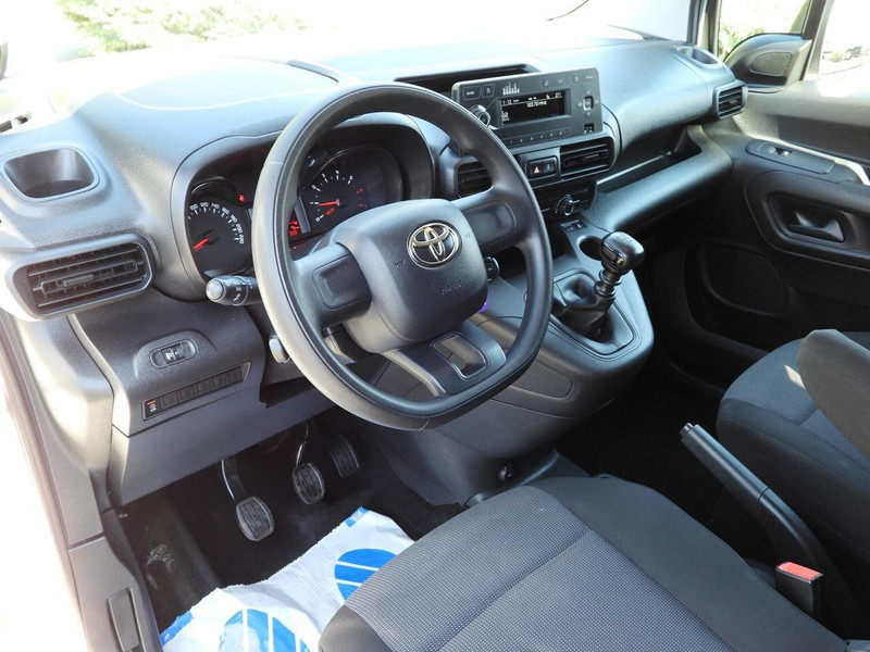 Toyota PROACE CITY FURGON CHŁODNIA -15*C ZASILANIE 230V TEMPOMAT KLIM - Фургон-рефрижератор: фото 2 Toyota PROACE CITY FURGON CHŁODNIA -15*C ZASILANIE 230V TEMPOMAT KLIM - Фургон-рефрижератор: фото 2