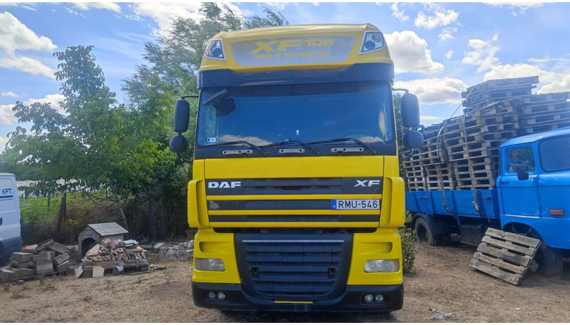 DAF XF 105.410 Tractor Lowdeck - MEGA - Тягач: фото 2 DAF XF 105.410 Tractor Lowdeck - MEGA - Тягач: фото 2