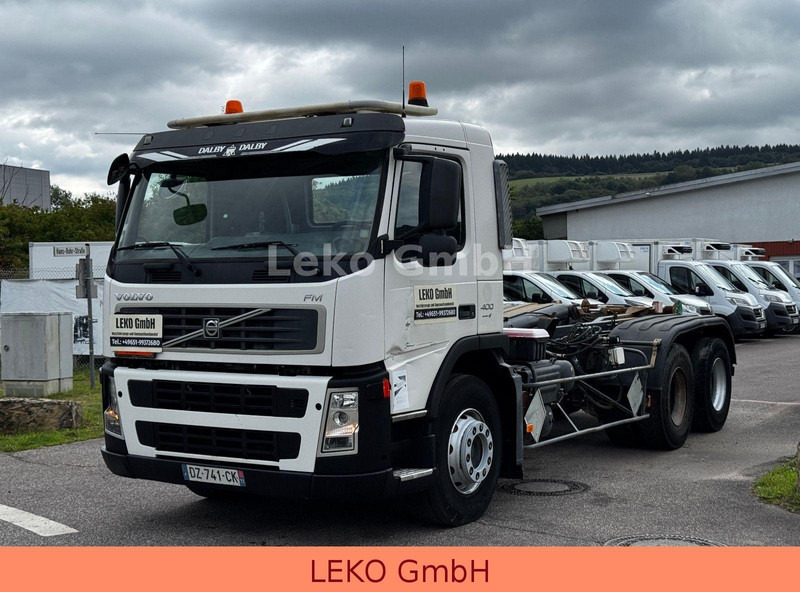 Volvo FM 400 - Крюковой мультилифт: фото 3 Volvo FM 400 - Крюковой мультилифт: фото 3