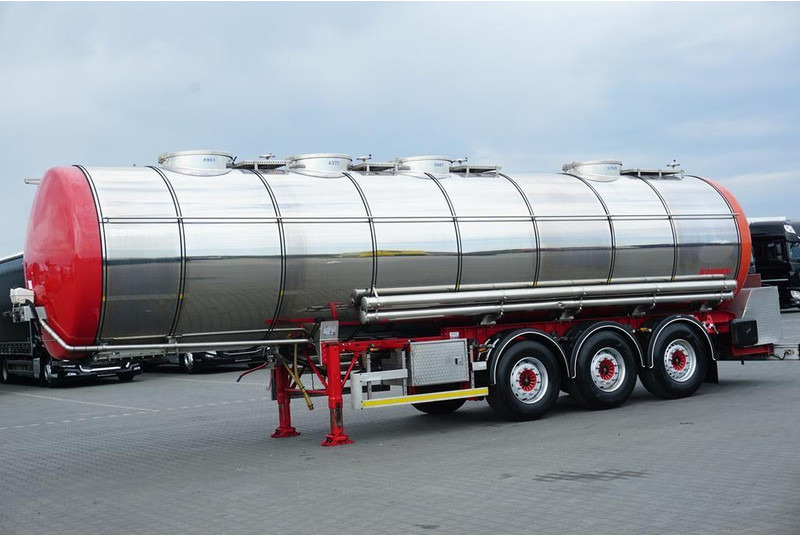 Wielton SOMMER / CYSTERNA SPOZYWCZA / 28 374 LITRÓW / 4 KOMOROWA / WEBAS - Полуприцеп-цистерна: фото 3 Wielton SOMMER / CYSTERNA SPOZYWCZA / 28 374 LITRÓW / 4 KOMOROWA / WEBAS - Полуприцеп-цистерна: фото 3