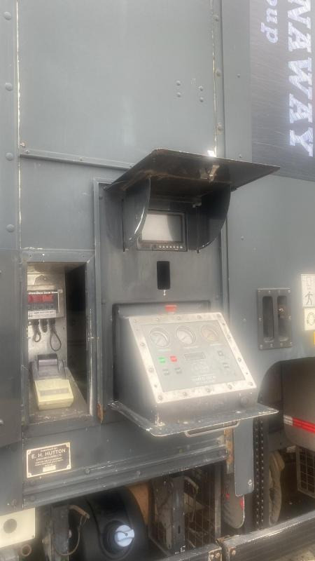 DAF LF 55-220 18 Ton Boxvan Fitted paper and Fabric Shredding Machine - Грузовик с закрытым кузовом, Коммунальная/ Специальная техника: фото 2 DAF LF 55-220 18 Ton Boxvan Fitted paper and Fabric Shredding Machine - Грузовик с закрытым кузовом, Коммунальная/ Специальная техника: фото 2