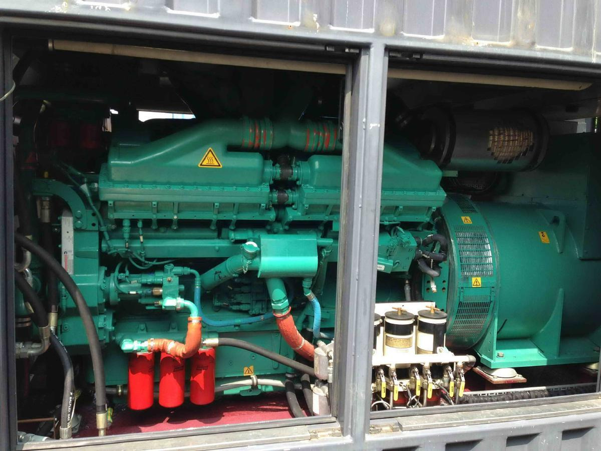 Cummins Generator 1250 KVA QSK45-G4 Engine Super silent Silent - Электрогенератор: фото 3 Cummins Generator 1250 KVA QSK45-G4 Engine Super silent Silent - Электрогенератор: фото 3