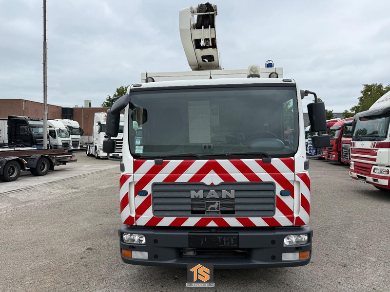 MAN TGL 12.210 EURO 5 - MANUAL - VERSALIFT VST-237-NF HEIGHT 14 M - BELGIUM TRUCK - TOP! - Грузовик, Автоманипулятор: фото 5 MAN TGL 12.210 EURO 5 - MANUAL - VERSALIFT VST-237-NF HEIGHT 14 M - BELGIUM TRUCK - TOP! - Грузовик, Автоманипулятор: фото 5