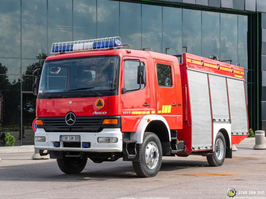 Mercedes-Benz  4x4 ATEGO 1225 CNBOP Fire Brigade - Грузовик: фото 3 Mercedes-Benz  4x4 ATEGO 1225 CNBOP Fire Brigade - Грузовик: фото 3