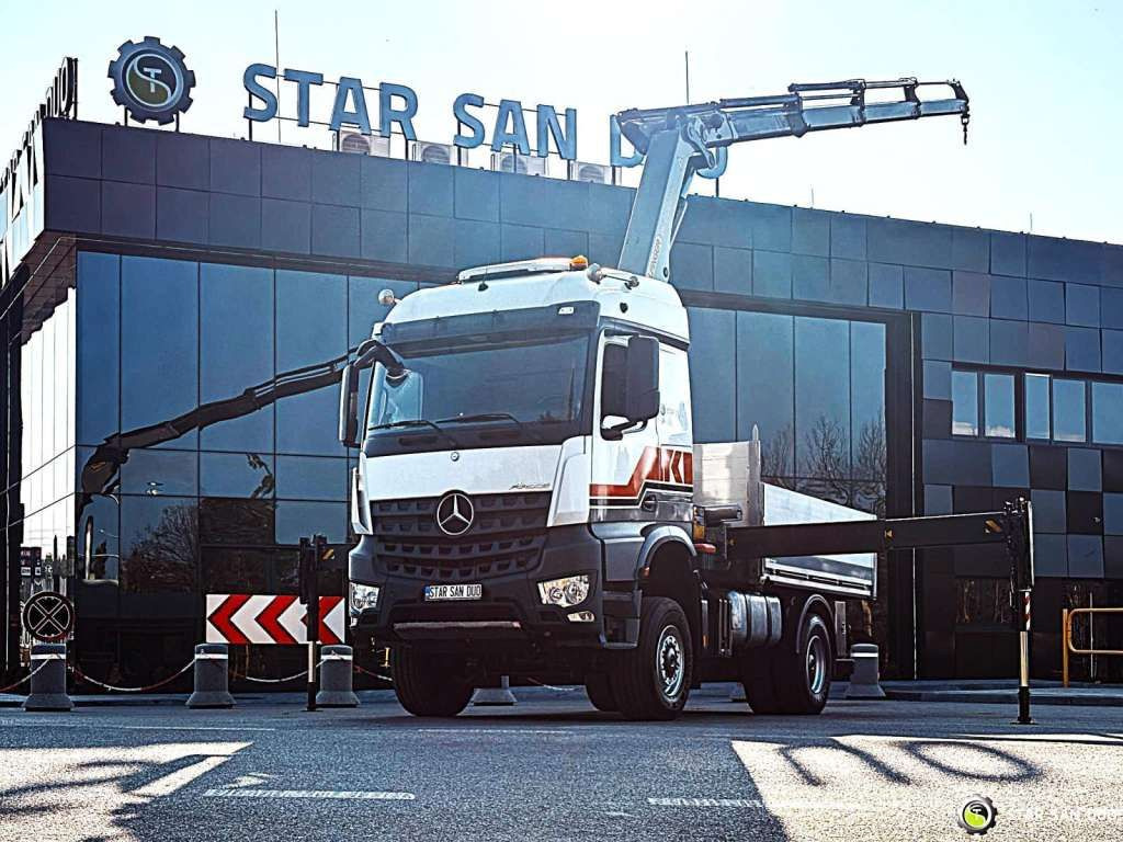 Mercedes-Benz  AROCS 1851 PALFINGER PK 20002 Crane Kran - Автоманипулятор: фото 1 Mercedes-Benz  AROCS 1851 PALFINGER PK 20002 Crane Kran - Автоманипулятор: фото 1