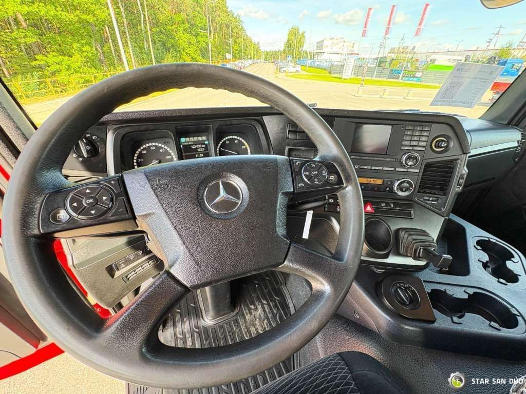 Самосвал Mercedes-Benz AROCS 3345 6x6 HMF 3220 Winch Crane Tipper: фото 15 Самосвал Mercedes-Benz AROCS 3345 6x6 HMF 3220 Winch Crane Tipper: фото 15