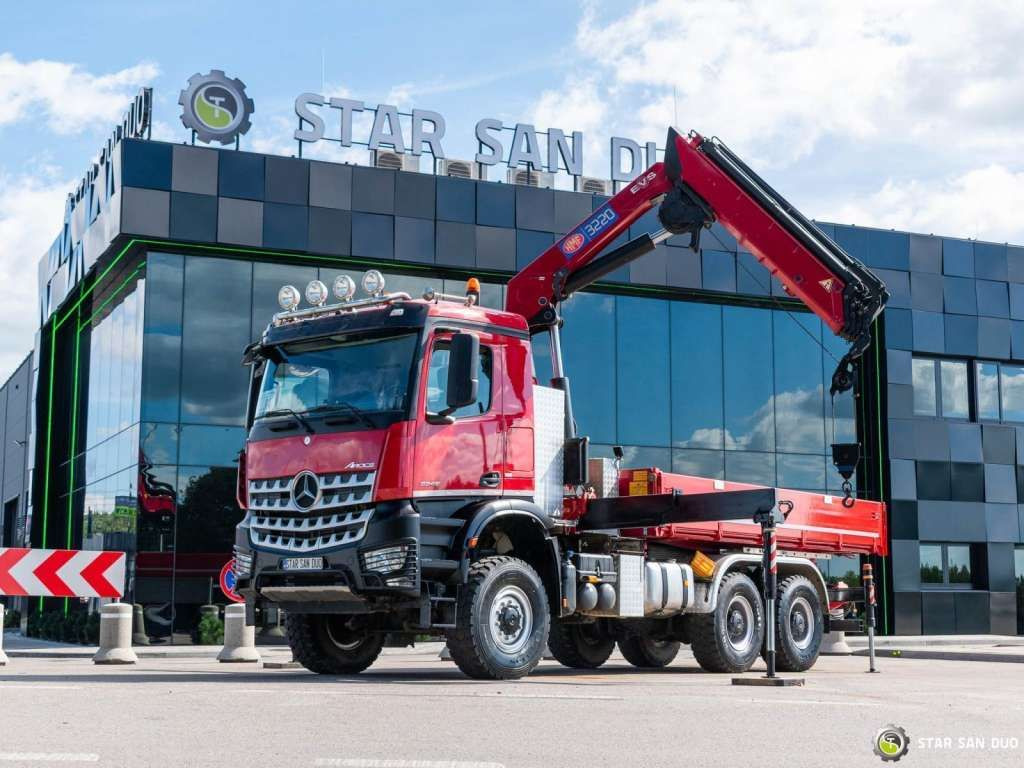 Самосвал Mercedes-Benz AROCS 3345 6x6 HMF 3220 Winch Crane Tipper: фото 6 Самосвал Mercedes-Benz AROCS 3345 6x6 HMF 3220 Winch Crane Tipper: фото 6