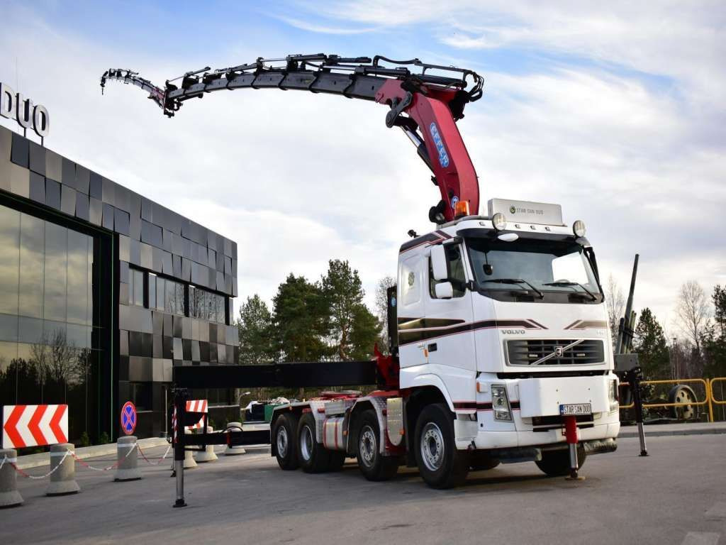 Volvo FH 520 8x2 EFFER 850 Fly Jib Winch 5th - Автоманипулятор, Тягач: фото 3 Volvo FH 520 8x2 EFFER 850 Fly Jib Winch 5th - Автоманипулятор, Тягач: фото 3
