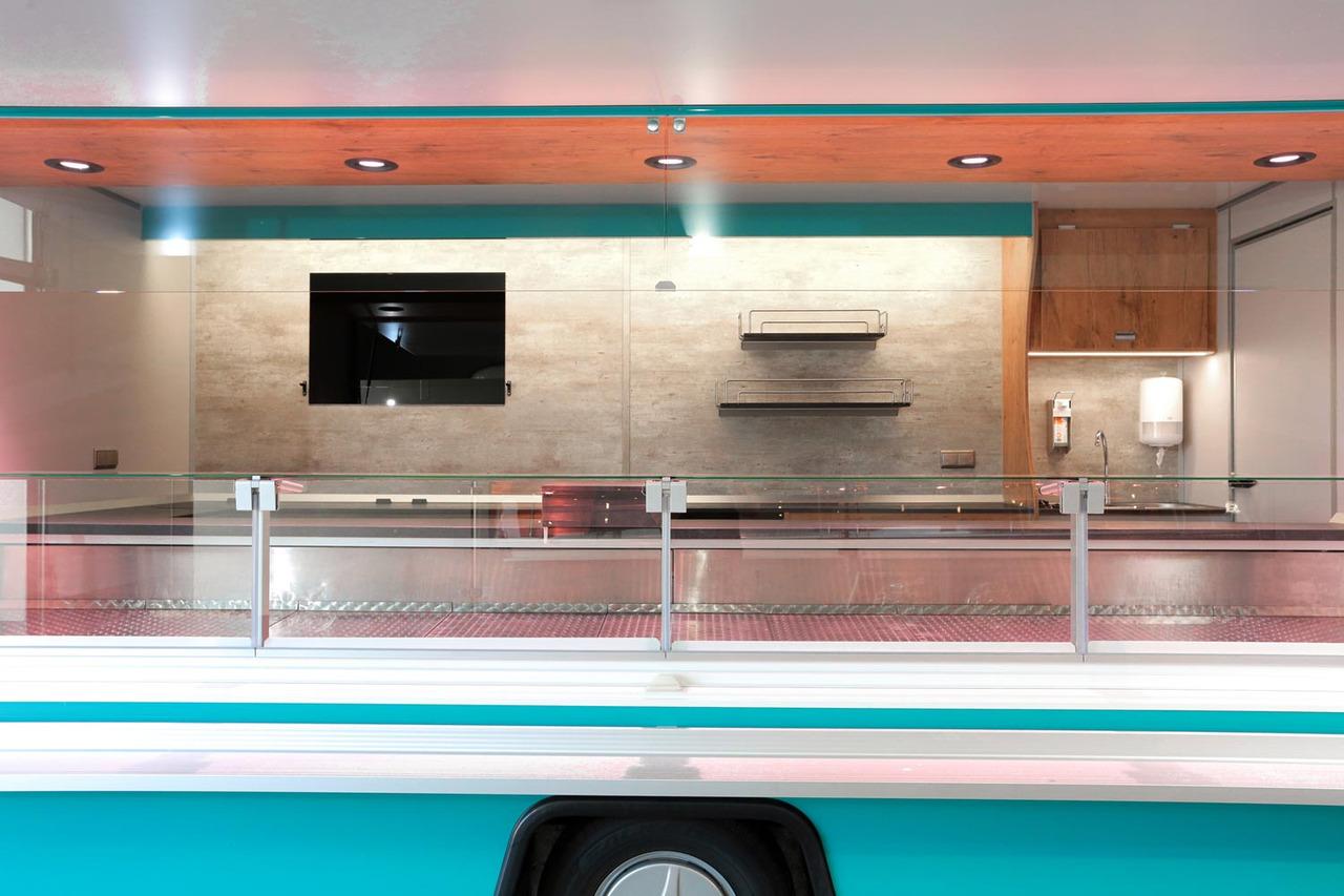 Verkaufsanhänger BORCO HÖHNS - Торговый прицеп: фото 3 Verkaufsanhänger BORCO HÖHNS - Торговый прицеп: фото 3