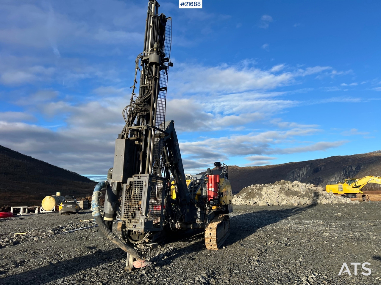 Atlas Copco T35R-01 Borerigg m/ cop 2540 hammer, sliper og Leica gps - Буровая машина: фото 2 Atlas Copco T35R-01 Borerigg m/ cop 2540 hammer, sliper og Leica gps - Буровая машина: фото 2