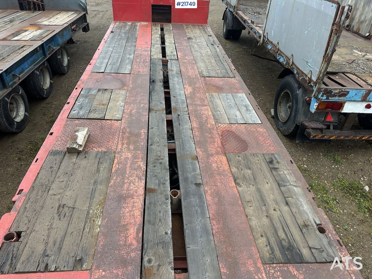 Damm 3SD335 3 akslet maskintralle - Низкорамный полуприцеп: фото 3 Damm 3SD335 3 akslet maskintralle - Низкорамный полуприцеп: фото 3