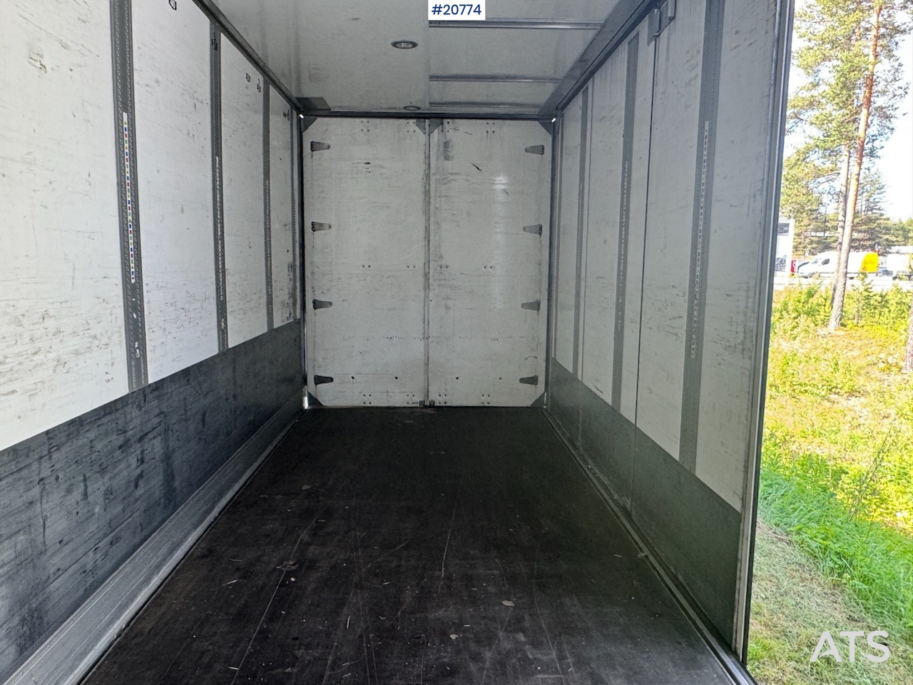 Прицеп-фургон Ekeri skapslep: фото 23