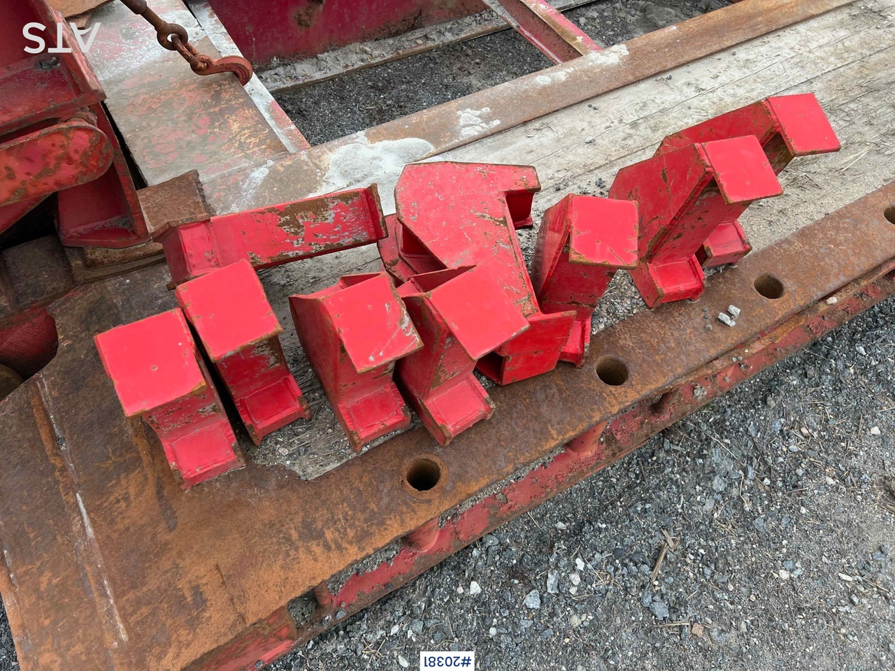 Низкорамный полуприцеп Hafo 1980 Hafo 3 akslet Brønntralle Rep.Objekt: фото 12 Низкорамный полуприцеп Hafo 1980 Hafo 3 akslet Brønntralle Rep.Objekt: фото 12