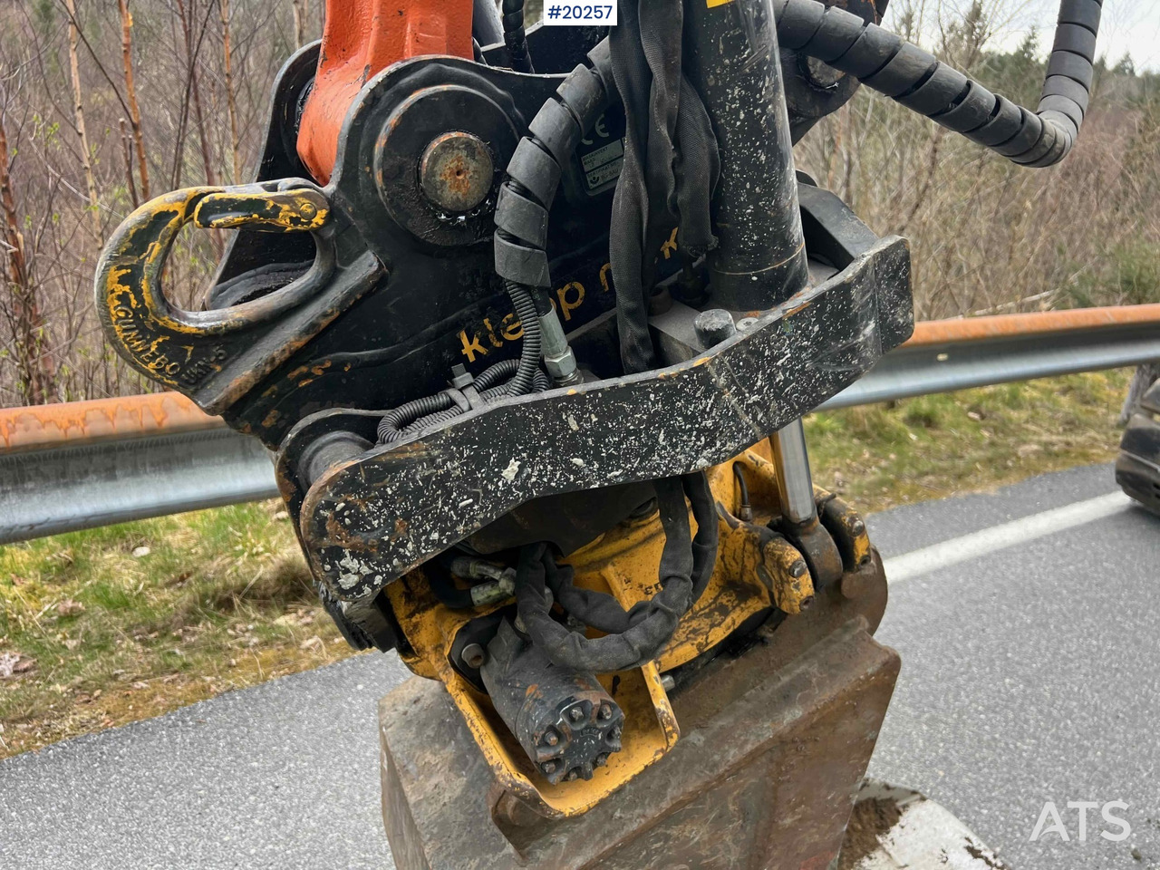 Экскаватор Hitachi ZX85 US-6: фото 30