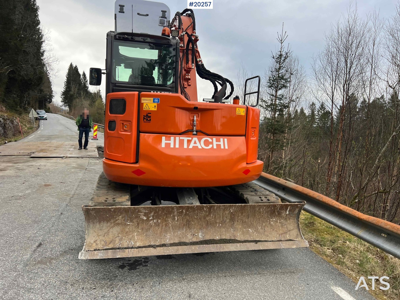 Экскаватор Hitachi ZX85 US-6: фото 8