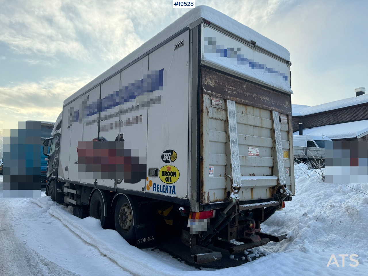 Iveco 260S56 - Грузовик с закрытым кузовом: фото 3 Iveco 260S56 - Грузовик с закрытым кузовом: фото 3