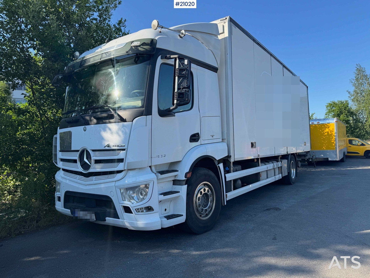 Mercedes Actros - Грузовик с закрытым кузовом: фото 1 Mercedes Actros - Грузовик с закрытым кузовом: фото 1