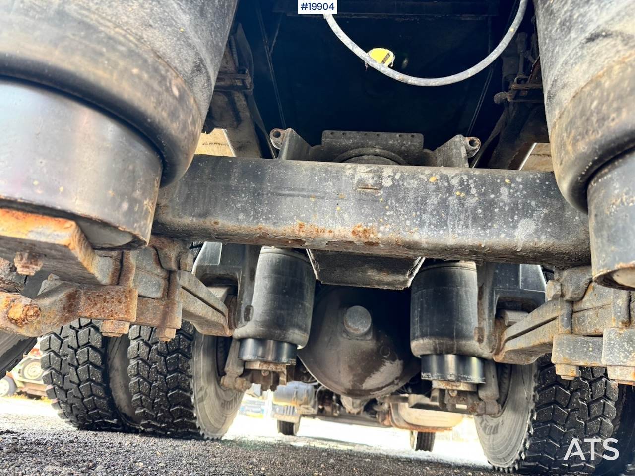 Грузовик с подъемником Scania P114: фото 17