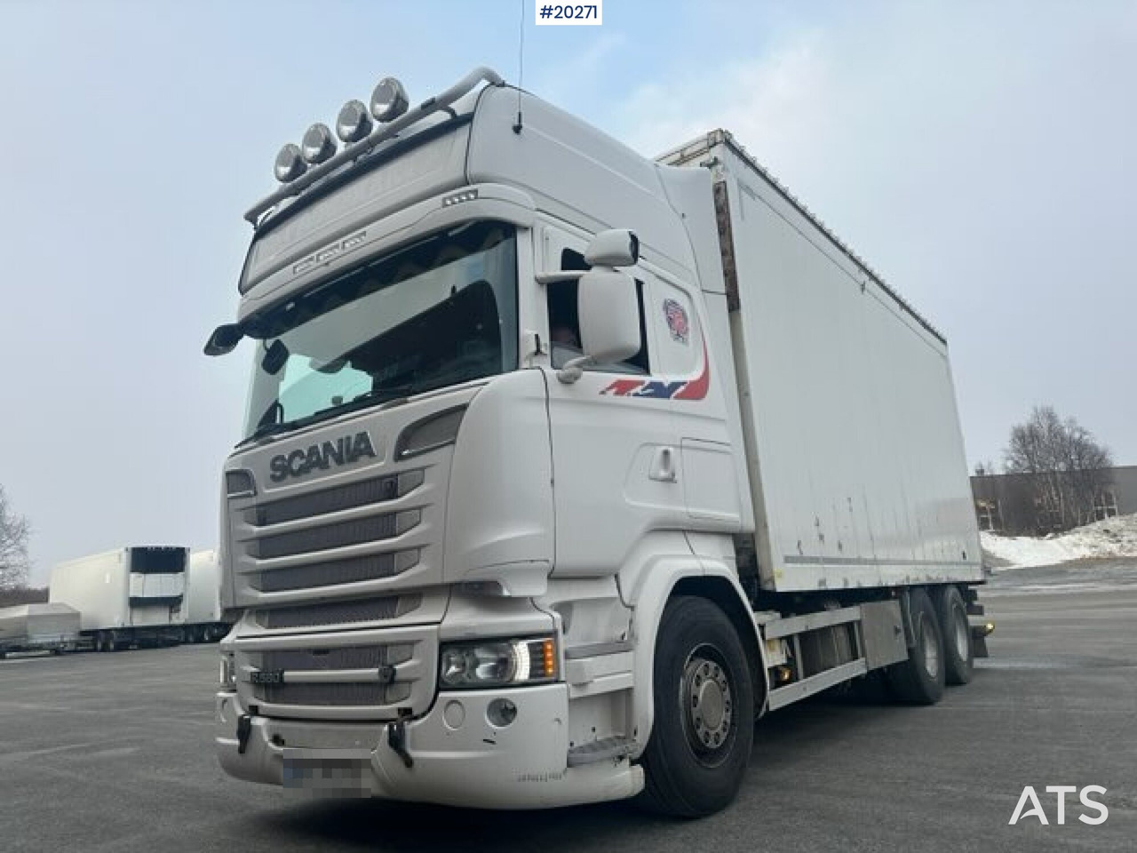 Scania R580 - Грузовик с закрытым кузовом: фото 1 Scania R580 - Грузовик с закрытым кузовом: фото 1