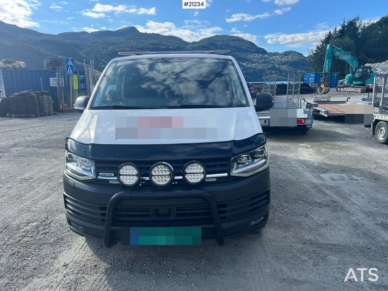 Volkswagen TRANSPORTER - Цельнометаллический фургон: фото 4 Volkswagen TRANSPORTER - Цельнометаллический фургон: фото 4