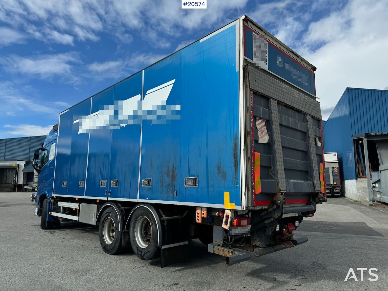 Volvo FH540 - Грузовик с закрытым кузовом: фото 3 Volvo FH540 - Грузовик с закрытым кузовом: фото 3