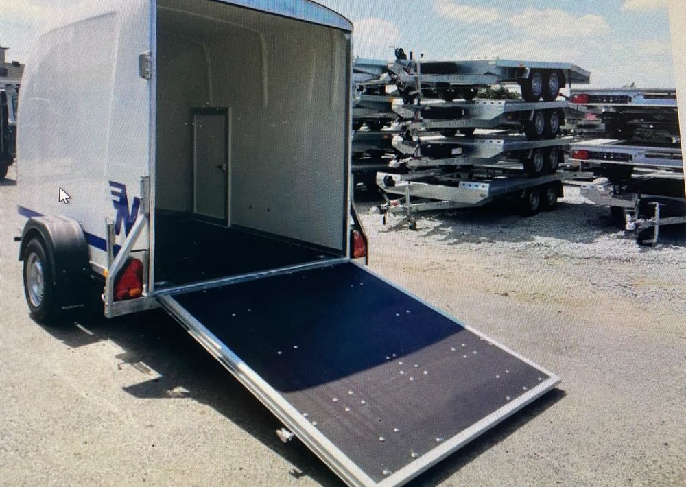 Niewiadów Furgon Niewiadów F1334 z trapem wjazdowym - Прицеп для легкового автомобиля: фото 5 Niewiadów Furgon Niewiadów F1334 z trapem wjazdowym - Прицеп для легкового автомобиля: фото 5