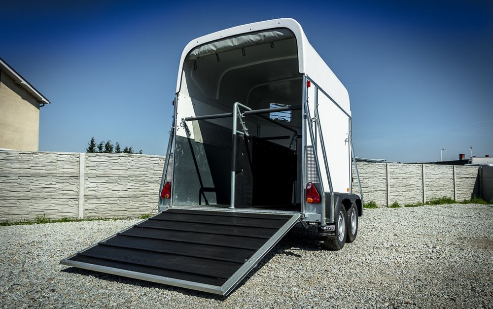 Niewiadów nowa PRZYCZEPA KONIOWA!! - Прицеп-коневоз: фото 4 Niewiadów nowa PRZYCZEPA KONIOWA!! - Прицеп-коневоз: фото 4