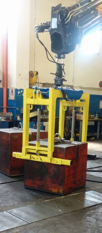 Brick stack grapple PL-3 - Захват для Кранов-манипуляторов: фото 2 Brick stack grapple PL-3 - Захват для Кранов-манипуляторов: фото 2