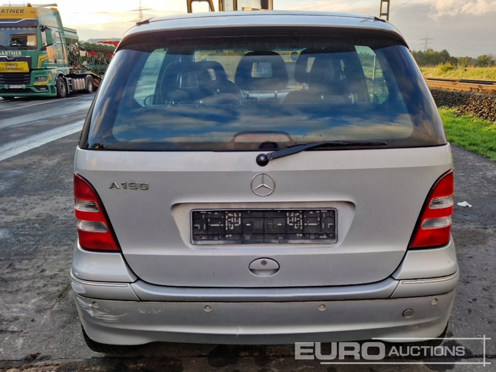 2003 Mercedes Benz A190 - Легковой автомобиль: фото 4 2003 Mercedes Benz A190 - Легковой автомобиль: фото 4