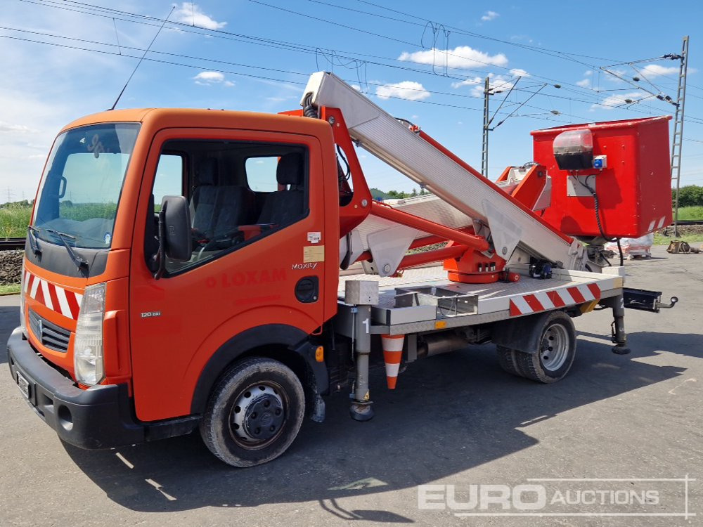 2013 Renault MAXICITY 120 DXI - Грузовик с подъемником: фото 1 2013 Renault MAXICITY 120 DXI - Грузовик с подъемником: фото 1