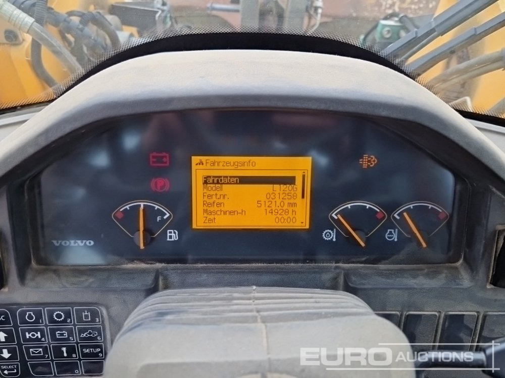 Колёсный погрузчик 2013 Volvo L120G: фото 33