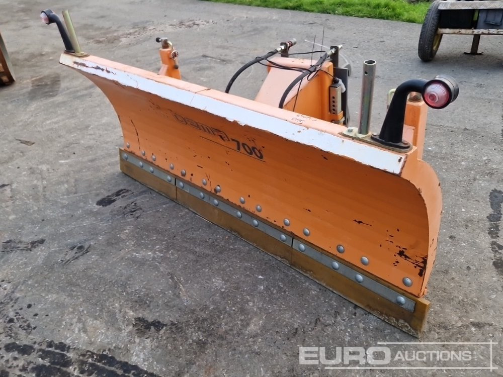 2015 Bema TYPE1800 72" Snowblade - Строительное оборудование: фото 1 2015 Bema TYPE1800 72" Snowblade - Строительное оборудование: фото 1