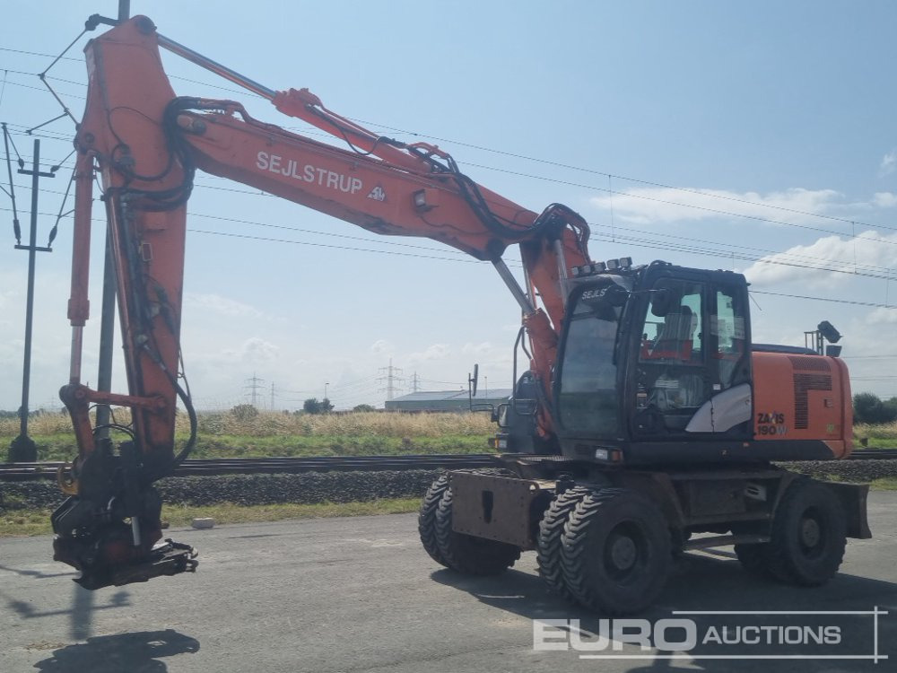 2016 Hitachi ZX190W-5B - Колёсный экскаватор: фото 1 2016 Hitachi ZX190W-5B - Колёсный экскаватор: фото 1